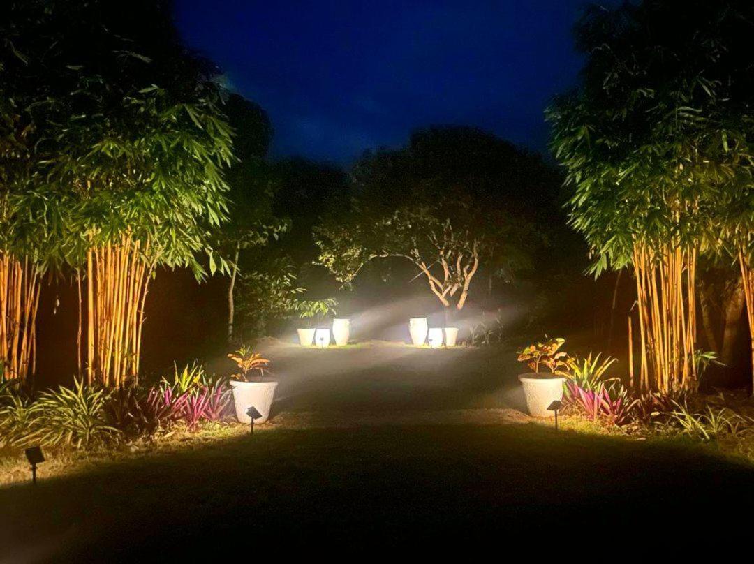 Lighthaus Dp Garden Resort Siquijor Exterior photo